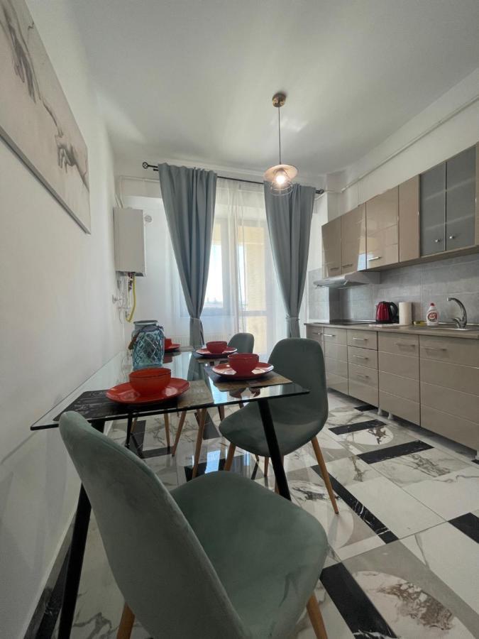 Family Apartment Near Palas Mall Iasi Exteriér fotografie